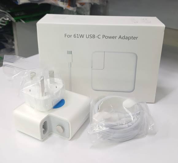 Type-C MacBook Charger 61W - Image 2